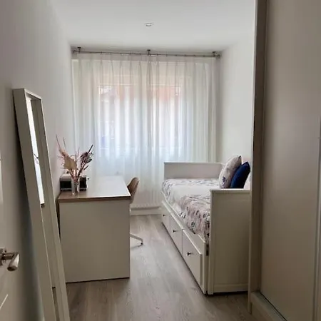 Viar Apartamento * Gijon